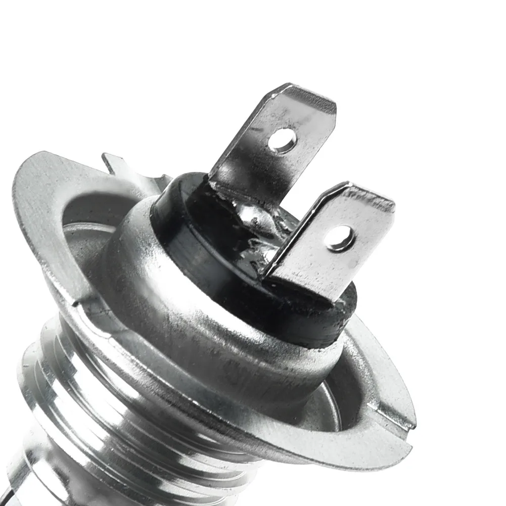 

Brand New LED Bulbs High Power No Blind Zone Replacement 6000K Stable Aluminum Heat Sink Clear White DC 12V-24V
