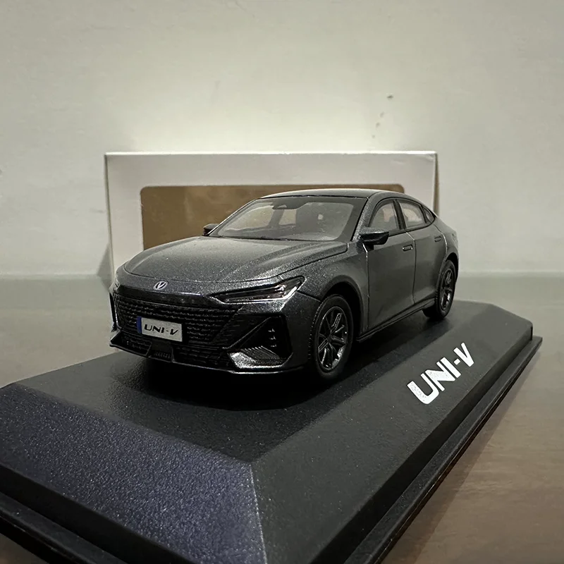 

1:43 Scale Changan Uni-v Alloy Car Model