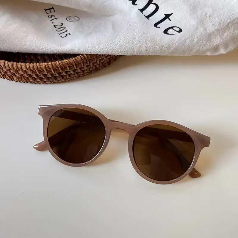 Einfache Trend-Rundsonnenbrille für Damen und Herren Vintage Mode Luxus-Sonnenbrille für Ausflüge und Reisen Unisex-Brillen – Detail 8