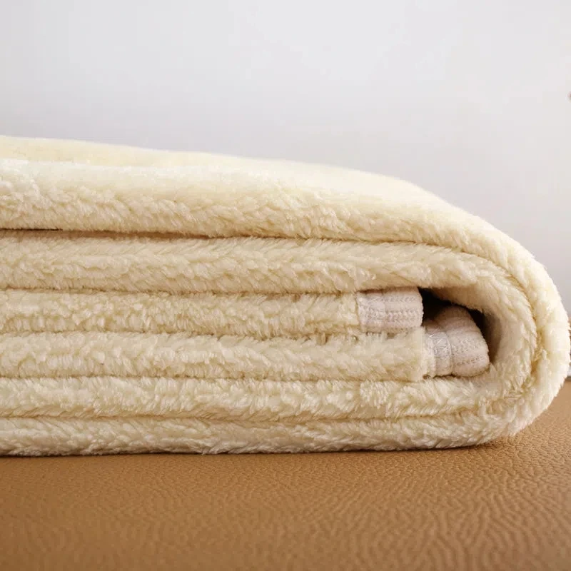 Рисунок 5 - Брюки женские зимние мешковатые