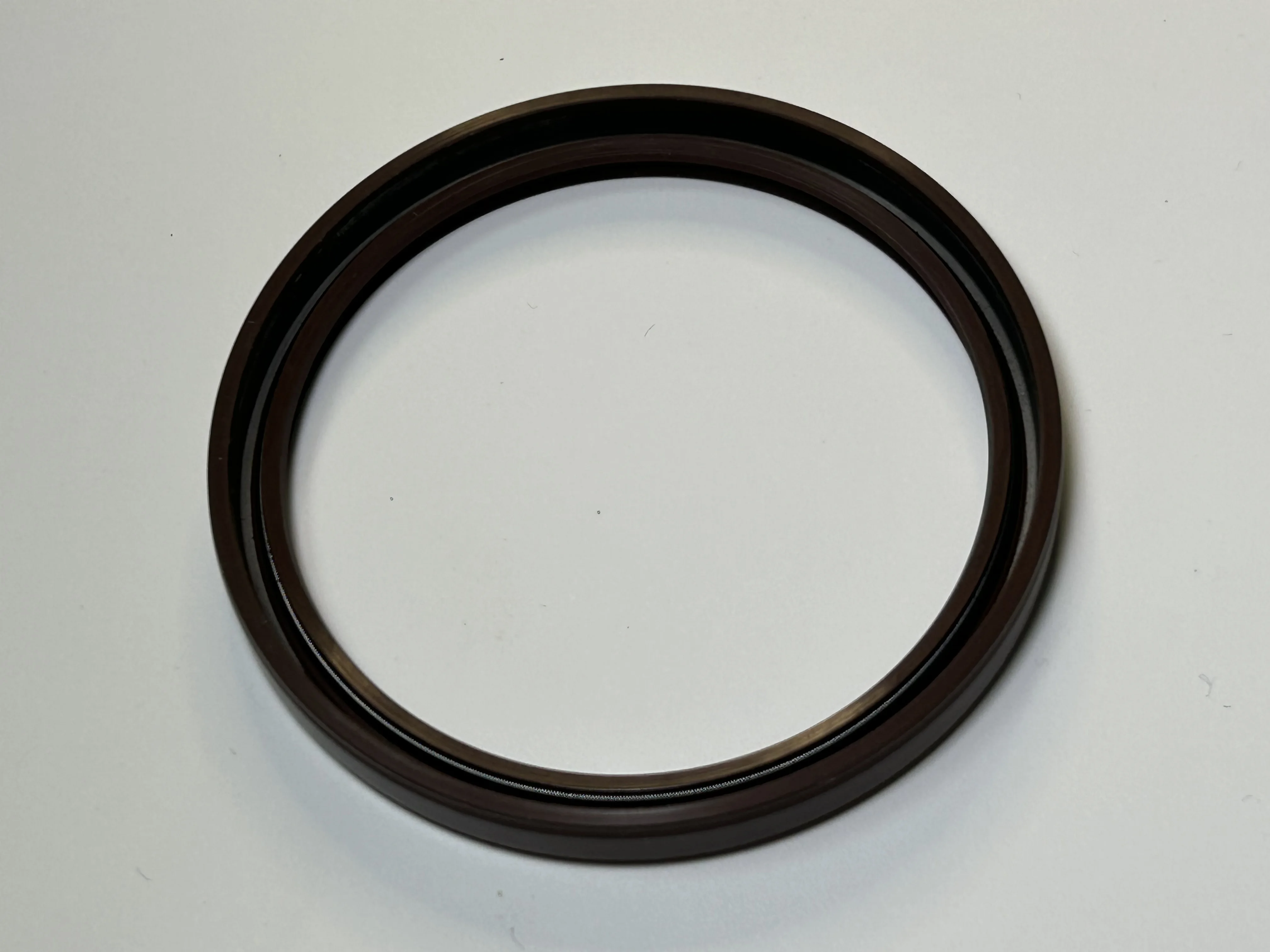 LR000881 30713728 95GAY-64750808C XH0201E oil seal FOR LAND ROVER FREELANDER VOLVO XC90 V60 64*75*8mm