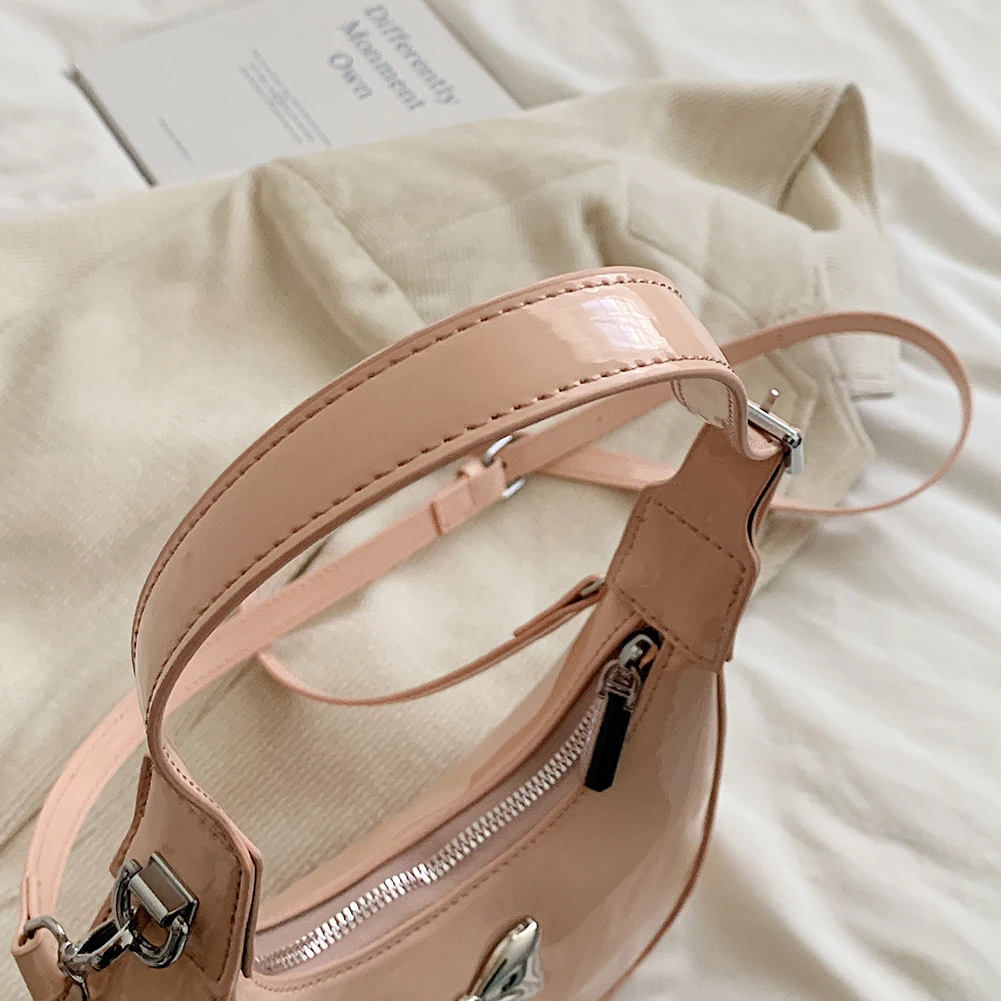 Amerikanische Luxus-Schulranzen Damen Vintage rote Qualität Halbmond Tasche Lack leder Mode Umhängetaschen Damen schicke Umhängetaschen – Detail 13