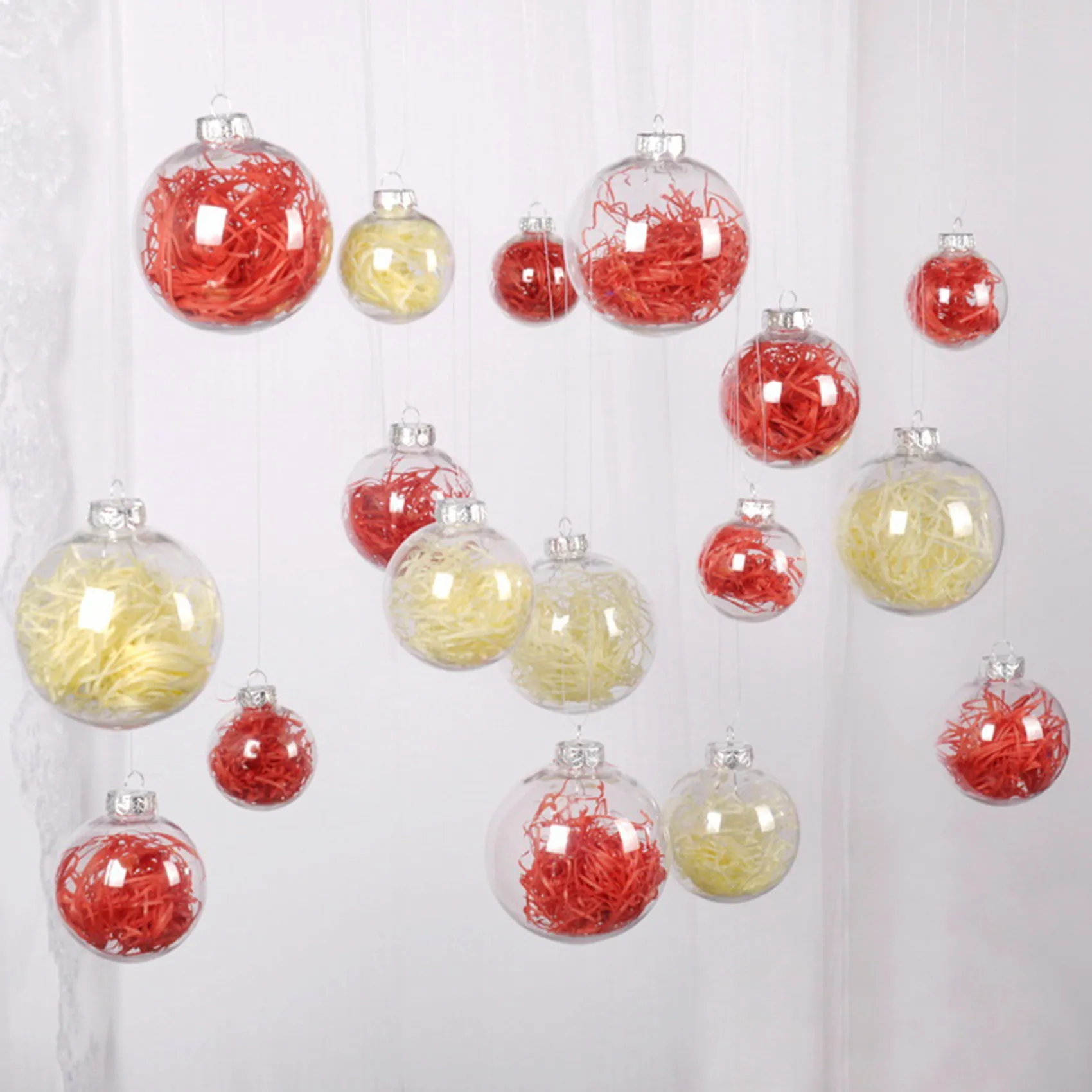 

20 PCS DIY Clear Plastic Fillable Ornament Christmas Balls with Removable Silver Metal Cap for Christmas Trees 8cm