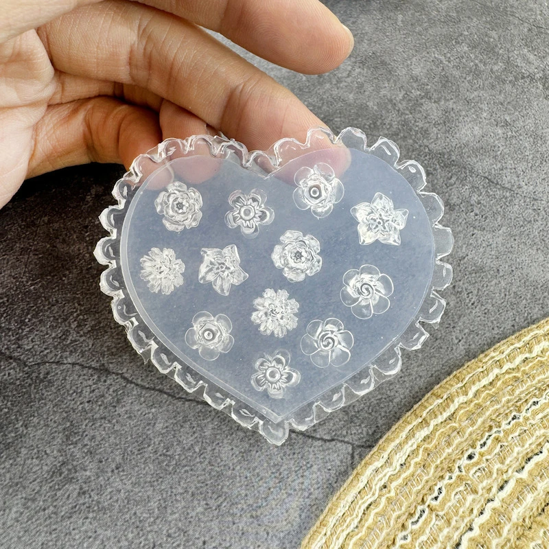 새로운 3D 실리콘 꽃 잎 나비 디자인 네일 아트 조각 템플릿 네일 몰드 매니큐어 도구 장식 선물