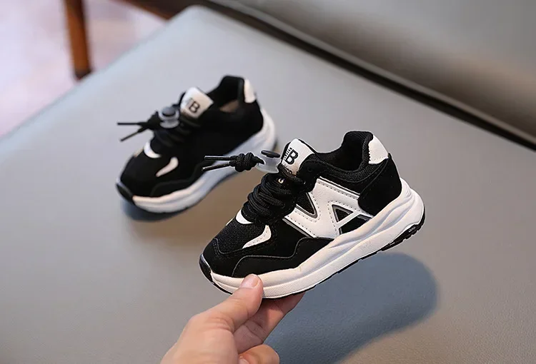Chaussures de sport coréennes en cuir pour enfants, nouvelle collection printemps-automne, semelle souple pour garçons et filles_voghion.com
