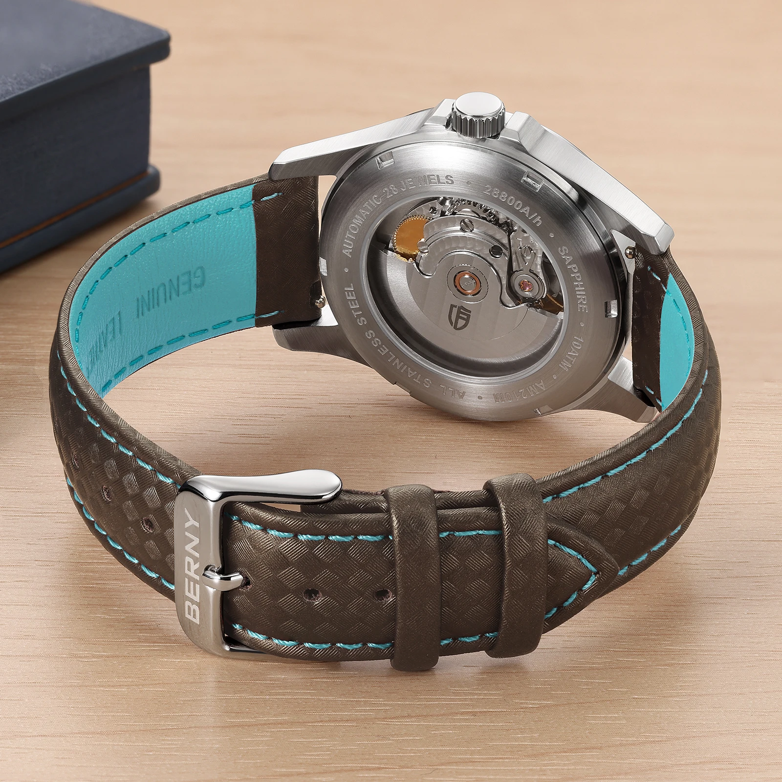 BERNY Echtes Lederarmband Kohlefaser-Kornarmband 20/22 mm Uhrenarmbänder Schnellverschluss-Uhrenarmband Kohlefasermuster – Detail 12
