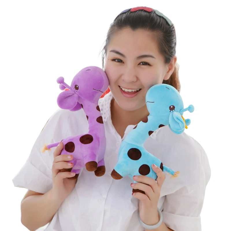Cute Giraffe Plush Winter Hat – Stuffed Animal Beanie With Face, Funny Novelty Costume Hat For Halloween & Parties