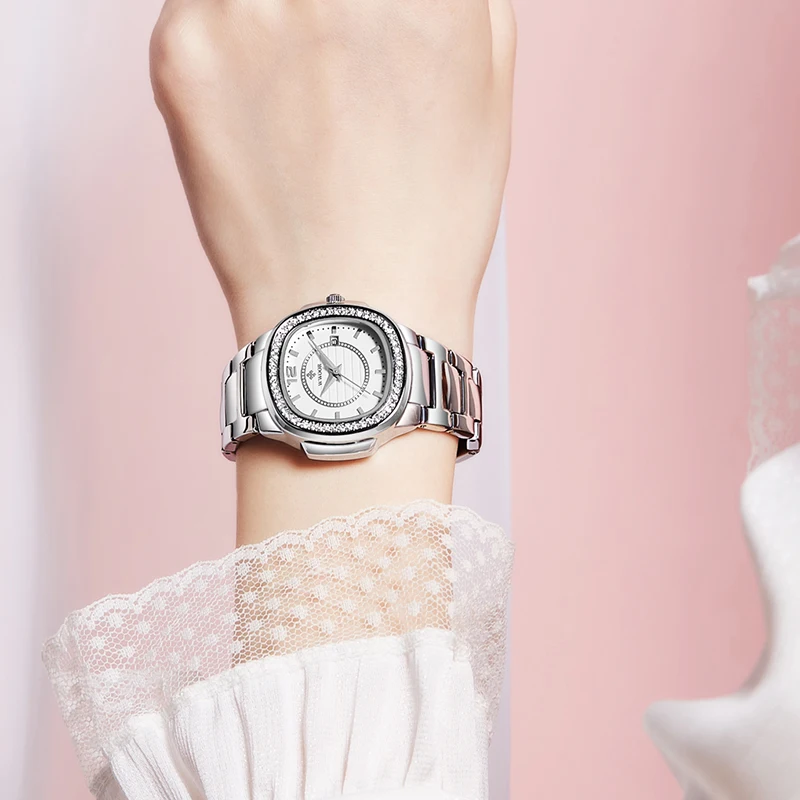 WWOOR Luxury Women White Watch Fashion Ladies Diamonds Quartz Wristwatch Calendar Female Clock Bracelet Watch New Elegant Reloj