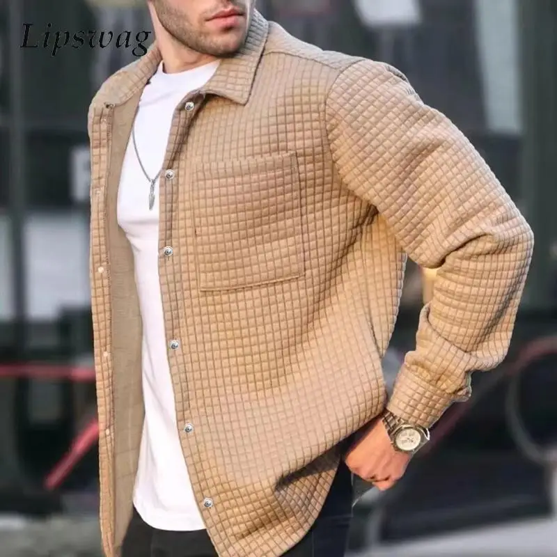 

Клетчатая вафельная Мужская рубашка, осенняя модная однотонная куртка на пуговицах с лацканами, мужские повседневные свободные куртки-карго, стильная уличная одежда