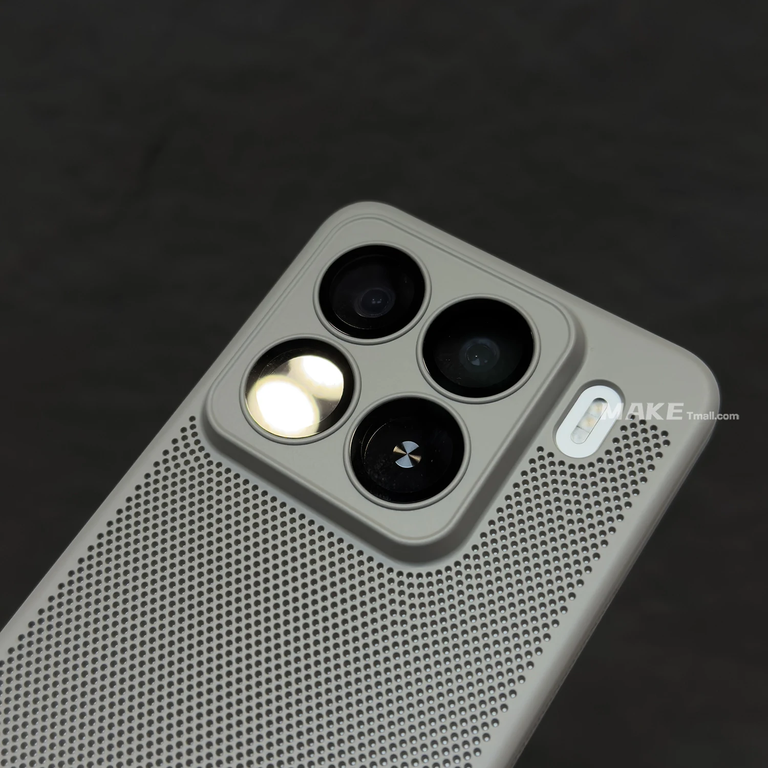 Sleek Fashion Cooling Hard Back Cover Case