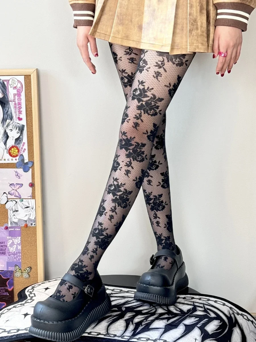Bas en dentelle creux à fleurs tissées en maille losange pour femmes, collants, leggings, noir, rétro, tridimensionnel, jambe saillante
