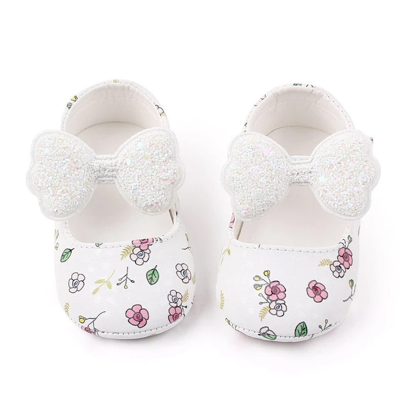 

Scriardv Baby Girls Cute Moccasinss Flower Print Sequins Bow Decor PU Leather Flats Shoes First Walkers Non-Slip Summer