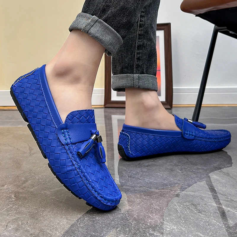 HKDQ Pink Tassel Loafers Men Fashion Luxury Designer Shoes Lightweight Flat Shoes Man Slip-on Breathable Men's Leather Moccasins