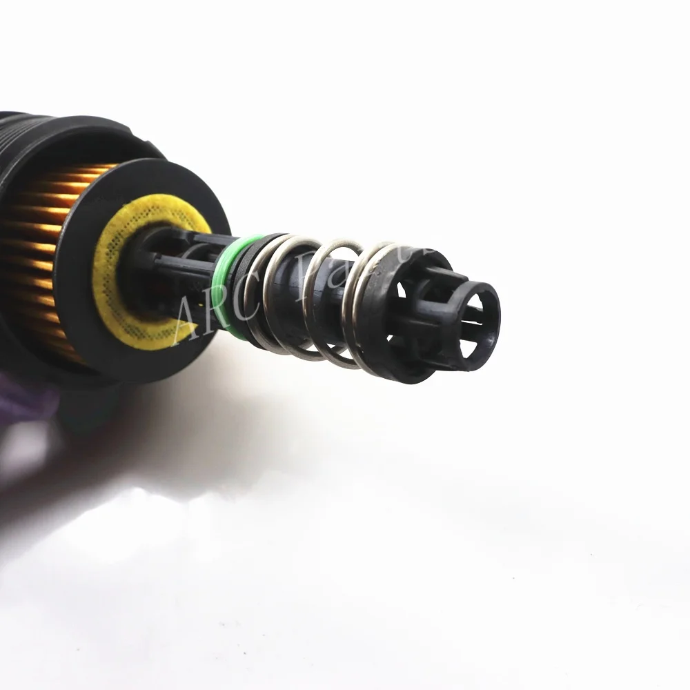 Oil Filter Housing Cap & Piece & Oil Cartridge Filter 06L115678 06L115401 for VW Passat B8 Tiguan Golf MK7 Jetta GTI A4 B9 A6 Q5