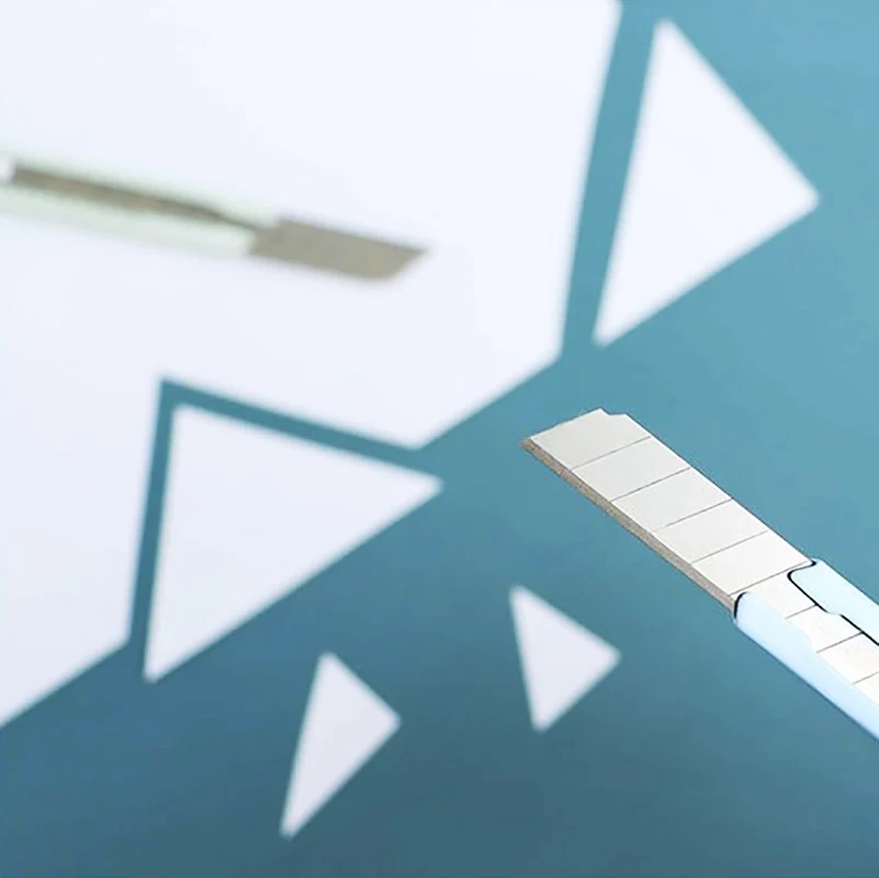 접이식 공예칼 4가지 색상 텔레스코픽 아트 나이프 금속 재질 일상용 캠핑 필수품 야외 활동용