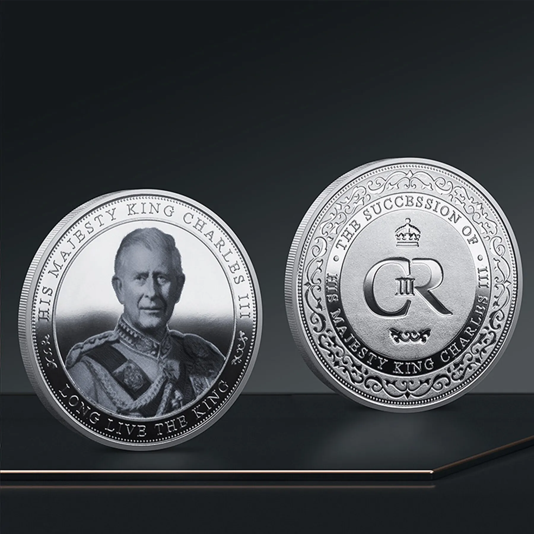 The King Of England Charles III Silver Plated Commemorative Coin Set In Holder Uk Royal Challenge Keychain Souvenir Gift 1pc commemorative coin commemorative coins commemorative money