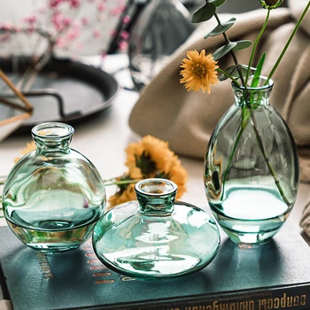 Transparent Retro Glass Vase 1