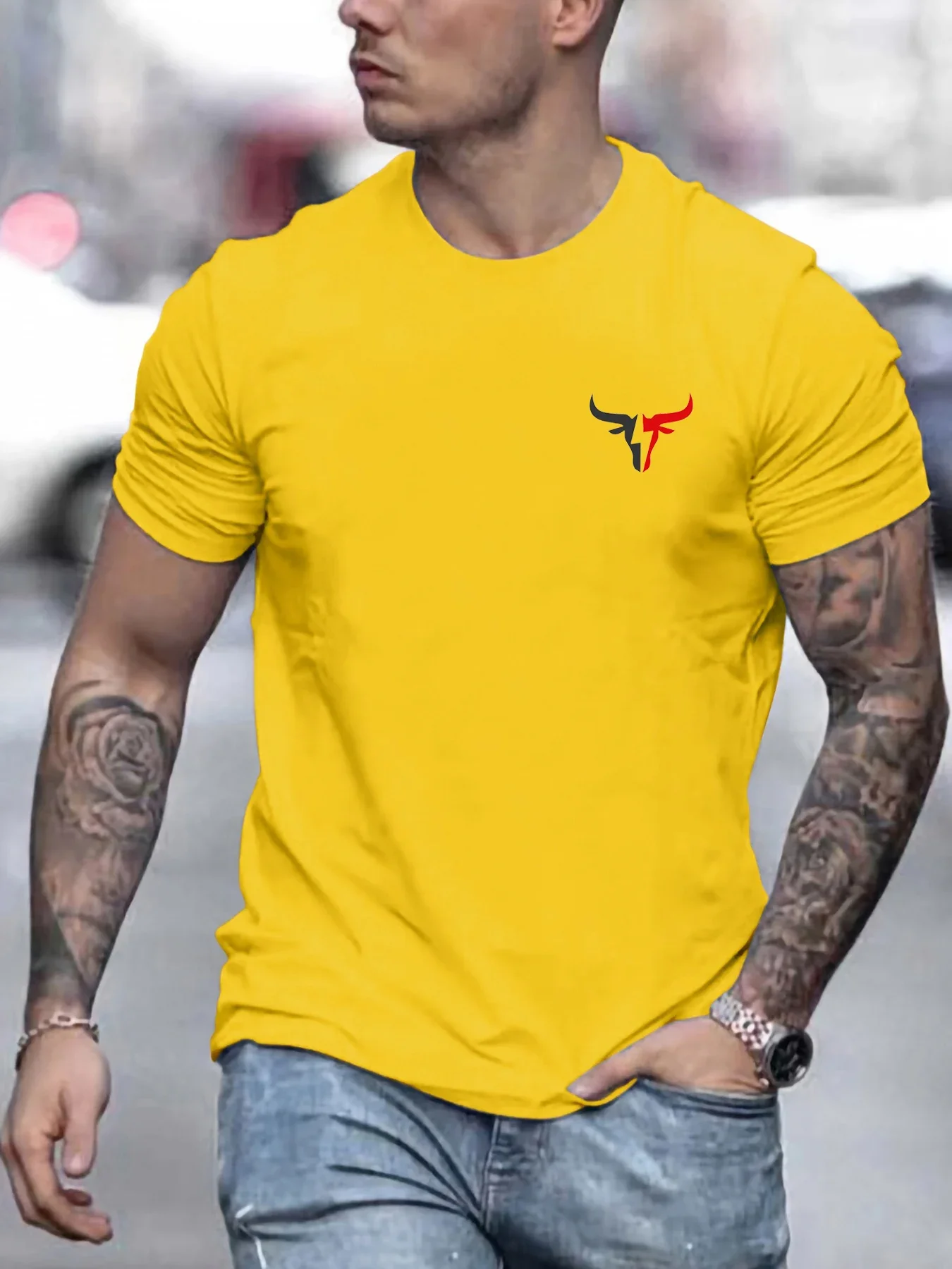 thumbnail image 1 of Camiseta de manga corta con cuello redondo y estampado de toro, informal, holgada, 100 % algodón, para verano para hombre, 1 of 4