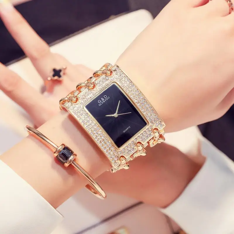 D-relógio Pulseira de para Mulheres Três Correntes Diamante Strass Quartzo Relógio de Pulso Feminino Moda Casual Novo 2023 Aço Inoxidável g & - Image 4