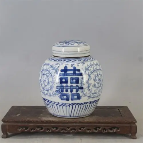 

Old Chinese Blue and White Porcelain Qing Dynasty Hand Painted Jar Pot 6.7"