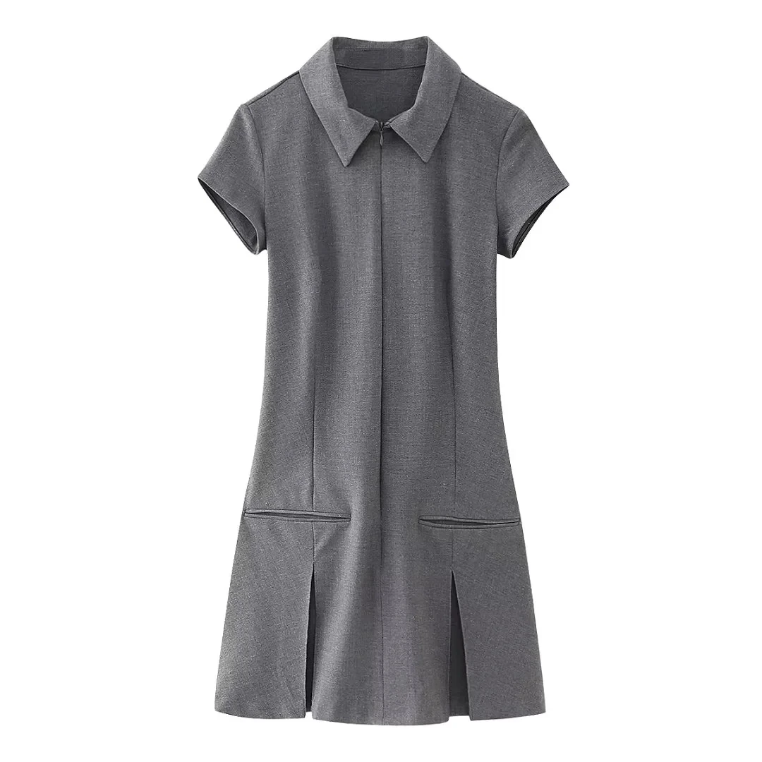 

Платье-мини ТРАПЕЦИЕВИДНОЕ с коротким рукавом и отложным воротником