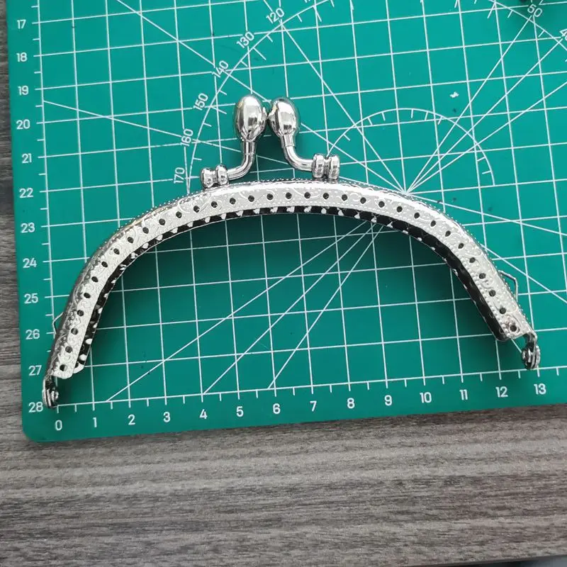 10pcs 12.5cm Antique Bronze Silver Light Golden Arch Metal Purse Frame Kiss Clasp Bag Handle For DIY Making Handbag Accessories