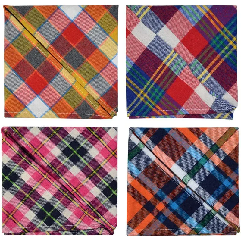 Pet Scarf Pet Bib Dog and Cat Bandanas Plaid Cotton Washable Puppy Triangular Bibs Handkerchief
