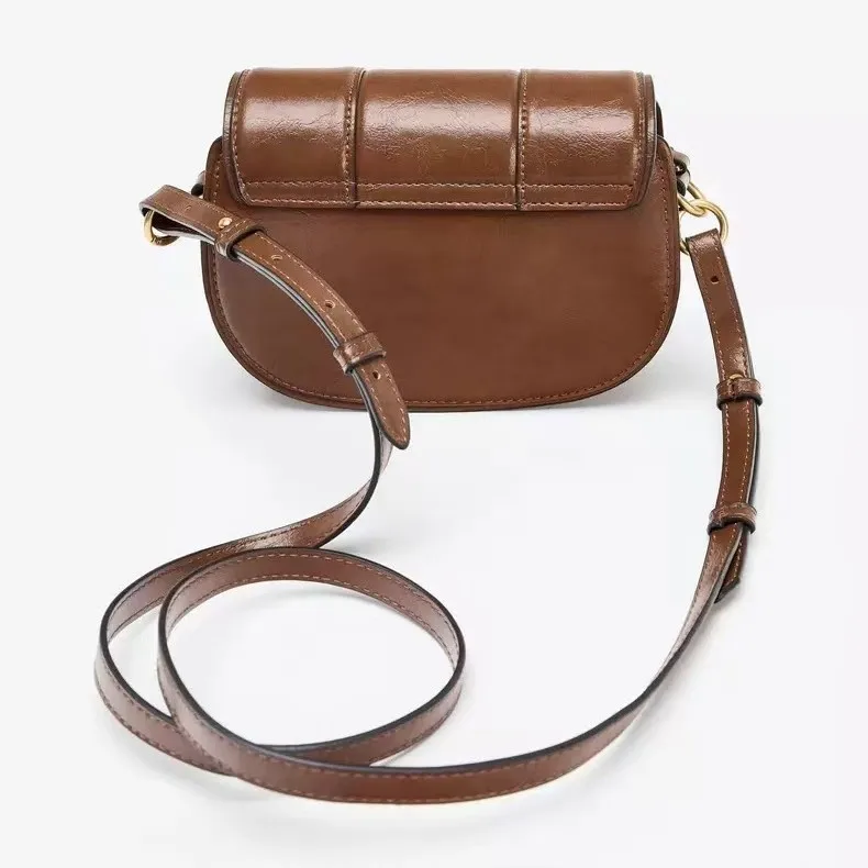 Designer Female Flap Shoulder Underarm Bag Armpit Handbags and Purses New Vintage Leather Crossbody Bags for Women