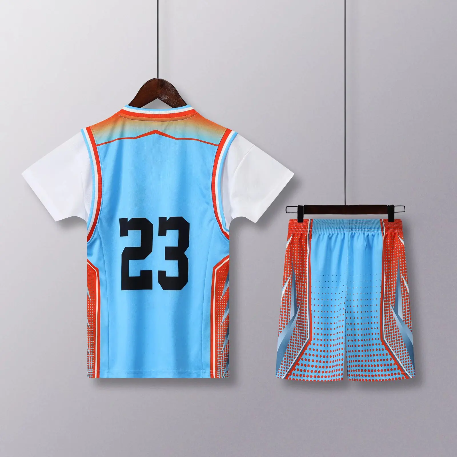 Kids Sports Suit 24 25 Children's clothing suit boy girl Fans Basketball Jerseys 23 Fake two-piece uniform kit training Shirts and shorts