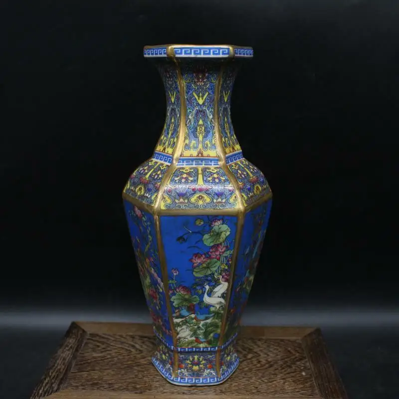 

Chinese Qing Qianlong Famille-Rose Porcelain - 10.1 Inch Birds Flowers Design Vase for Decorative Display Collectible Gift