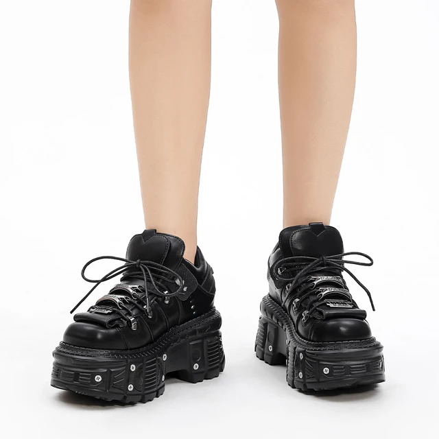2025 New Punk Style Women Shoes Lace-up Heel Height 6CM Platform Shoes Woman Gothic Ankle Rock Boots Metal Decor Woman Sneakers 3