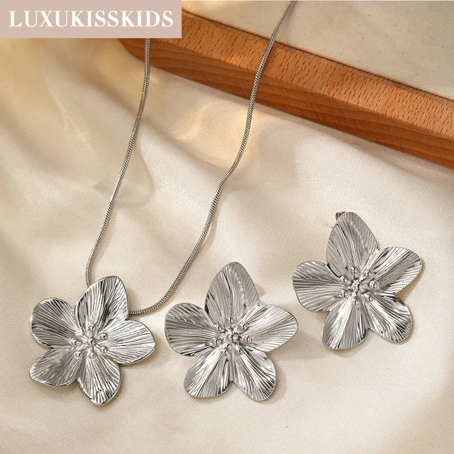 LUXUKISSKIDS 2 قطعة المرأة الموضة العصرية الفولاذ المقاوم للصدأ زهرة أقراط قلادة مجموعة مجوهرات مطلية بالذهب هدايا الحفلات خلع الملابس 5