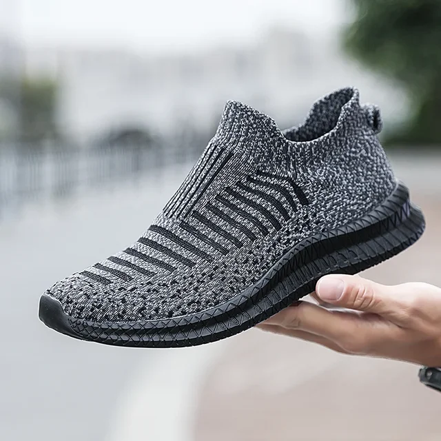 2025 respirant hommes chaussures décontractées léger en plein air mâle chaussures de marche anti-dérapant hommes baskets sans lacet chaussures plates vulcanisées 1