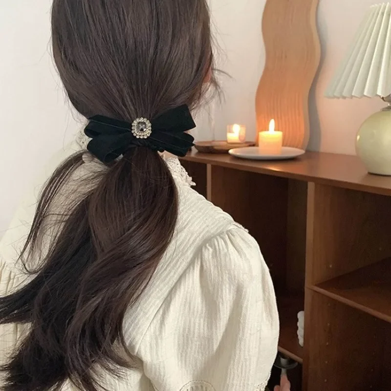 Korean Version of Retro Rhinestone Velvet Bow Hairpin Hair Rope New Elegant Black Tweed Camellia Bow Hairpin for Women Girls