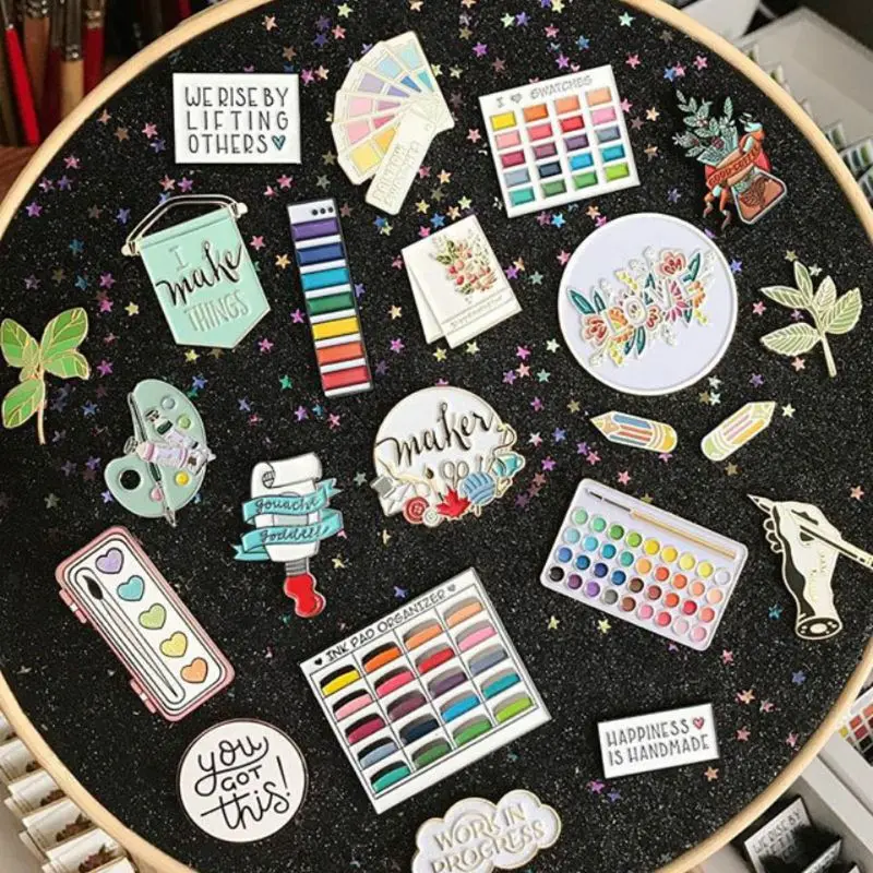 Canvas Leather Embroidery Hoop for Display Pins Buttons Wall Decoration Home Gift Decorative Brooch Pins Organizer 87HA 5