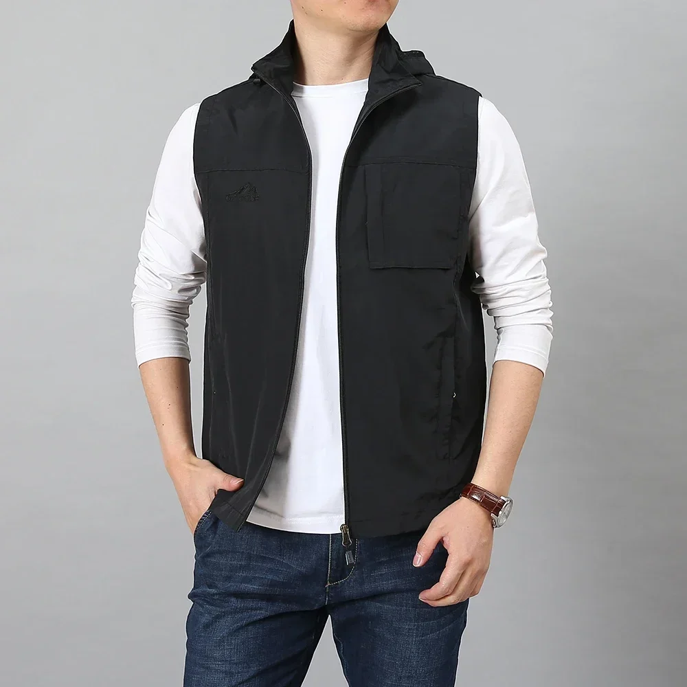 Men Summer Sleeveless Vest Men Multi Zipper Pocket Outdoor Photographer Travel Waistcoat Hat Detachable Vests Plus Size 7XL 3