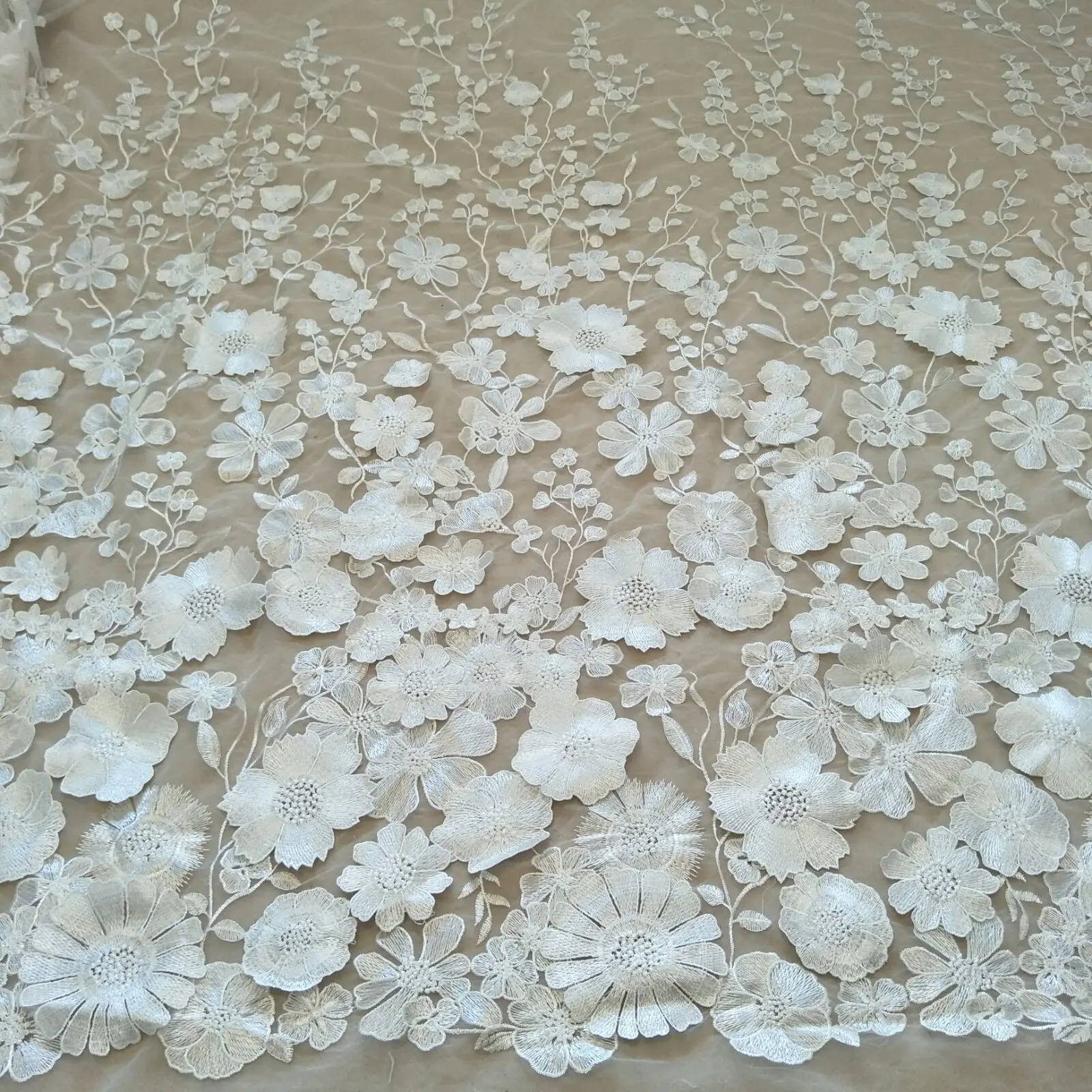 Lace Fabric Ivory flower 130cm width sell by yard bridal wedding gown dress