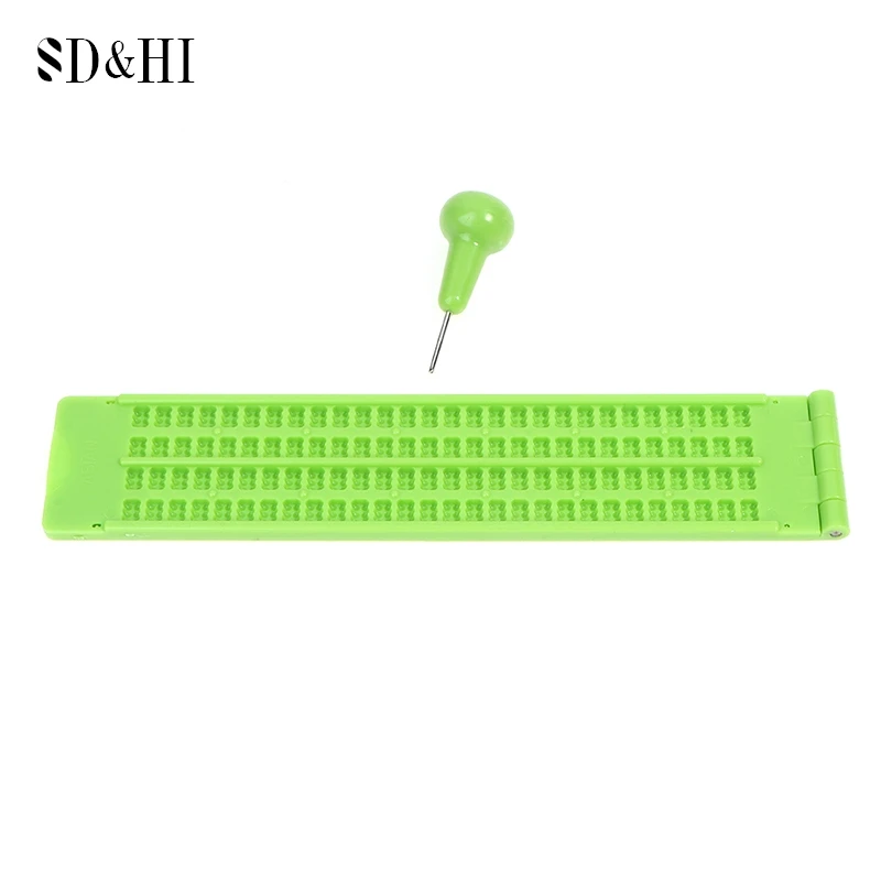 1 Set 4 linee 28 celle pratica scuola plastica Braille scrittura portatile ardesia con stilo verde blu materiale scolastico
