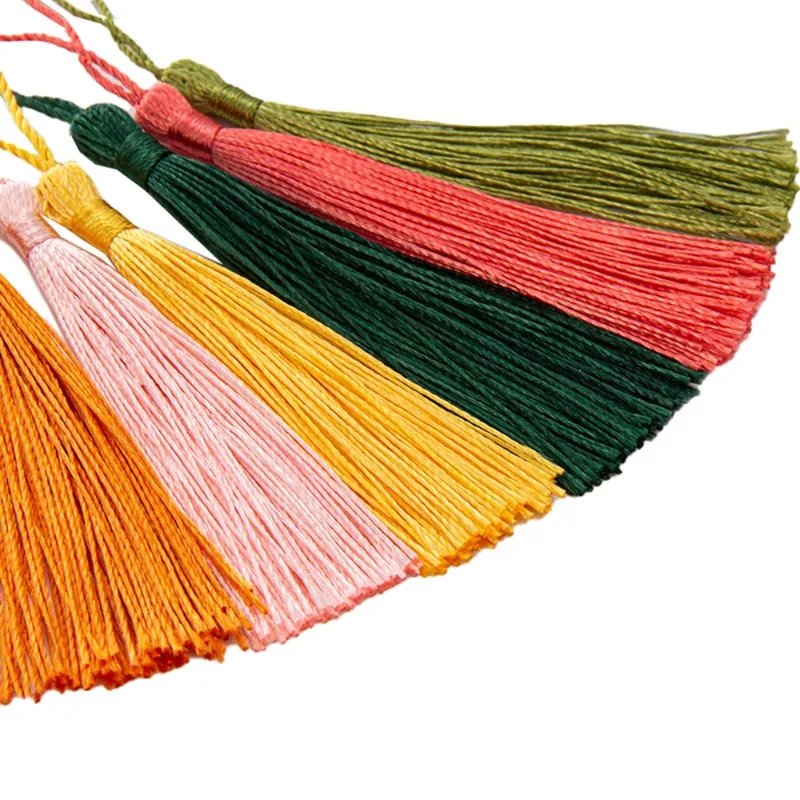 100pcs 작은 책갈피 태슬 실키 수제 부드러운 공예 미니 펜던트 DIY 공예용 루프 포함 귀걸이 키체인 쥬얼리 만들기