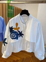 Chemisiers amples et polyvalents à la mode, chemises à col rond brodé à manches longues pour femmes, nouvelle collection printemps été 2026 4