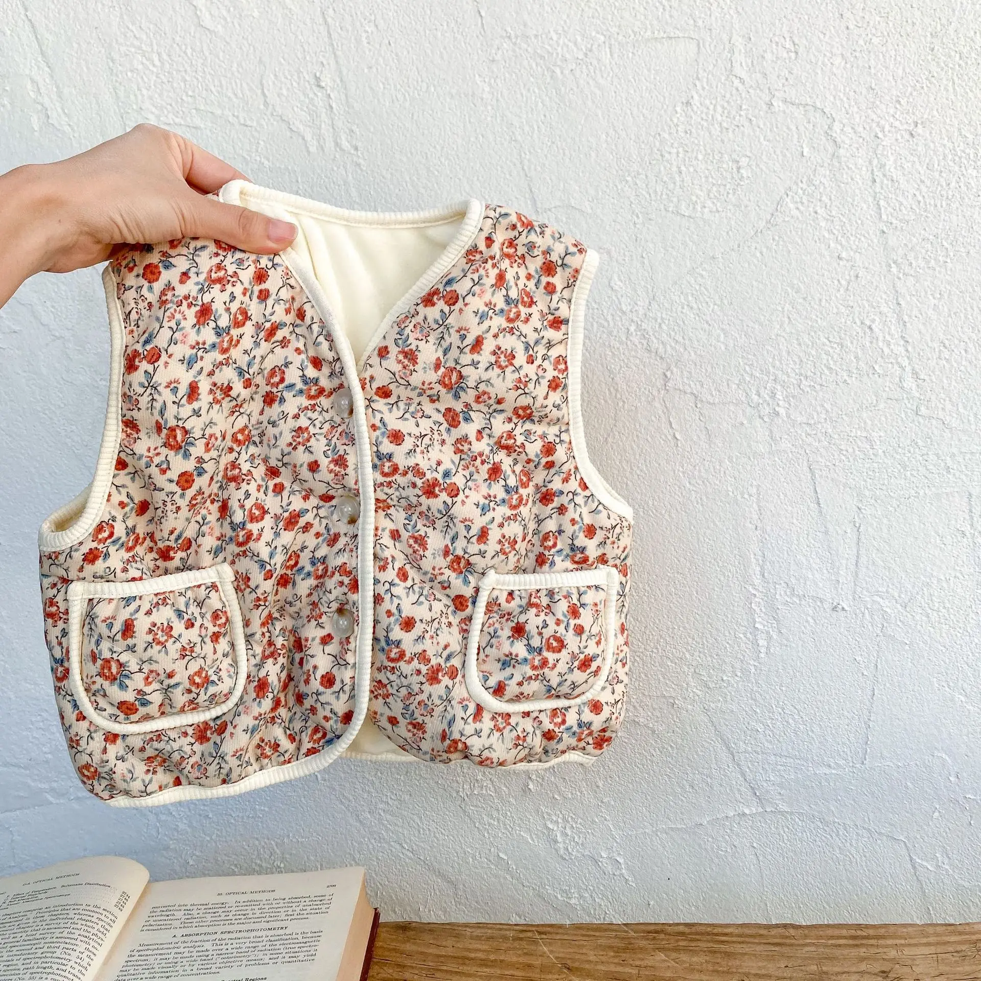 Winter New Baby Sleeveless Vest Floral Leopard Print Infant Girl Cotton Cardigan Coat Toddler Thick Warm Tops Baby Clothes fur vest