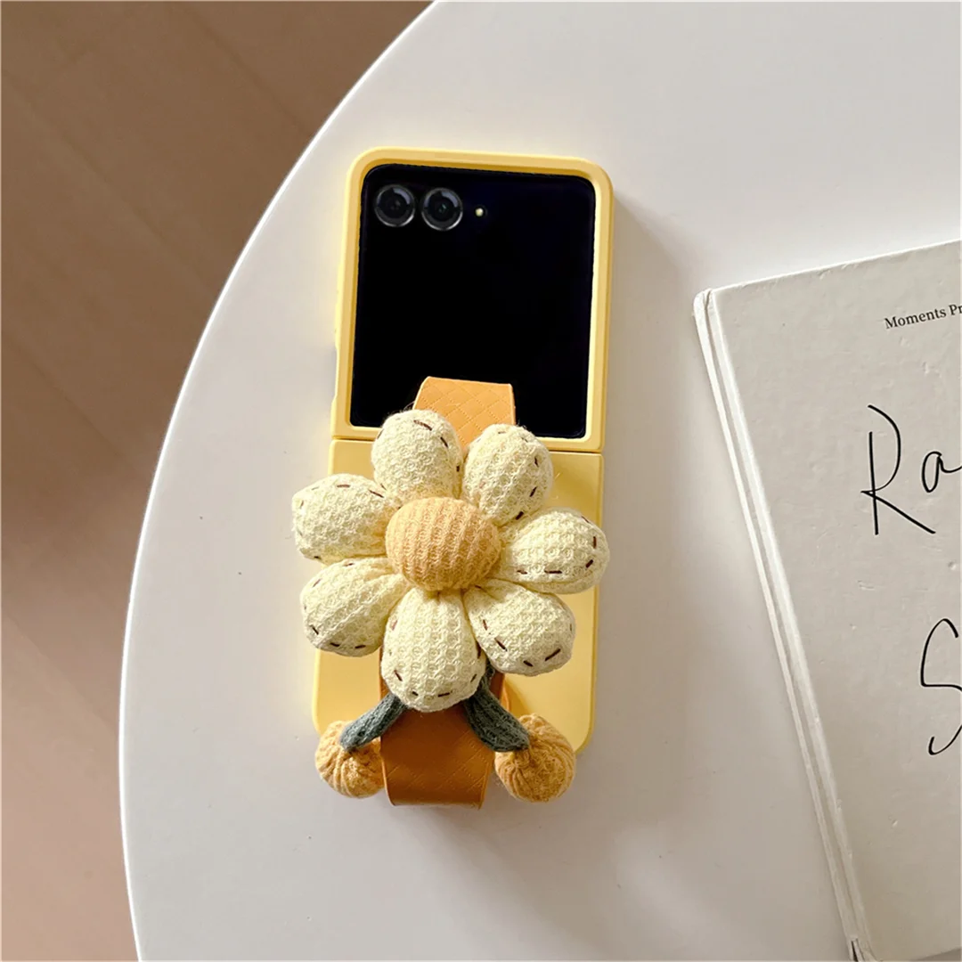 Charming Yellow Sunflower Portable Wrist Phone Case - Shockproof Protective Cover