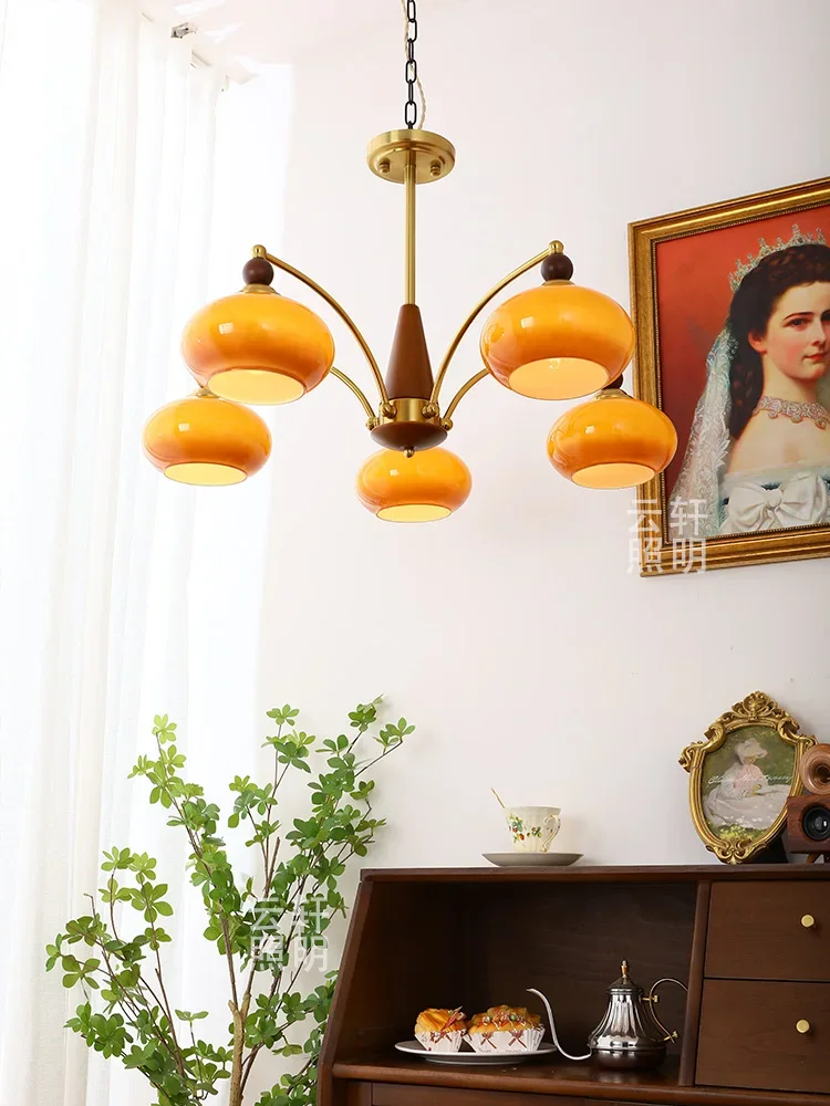 

Медная люстра средней длины для гостиной, американская ретро люстра из ореха для спальни, лампа для столовой