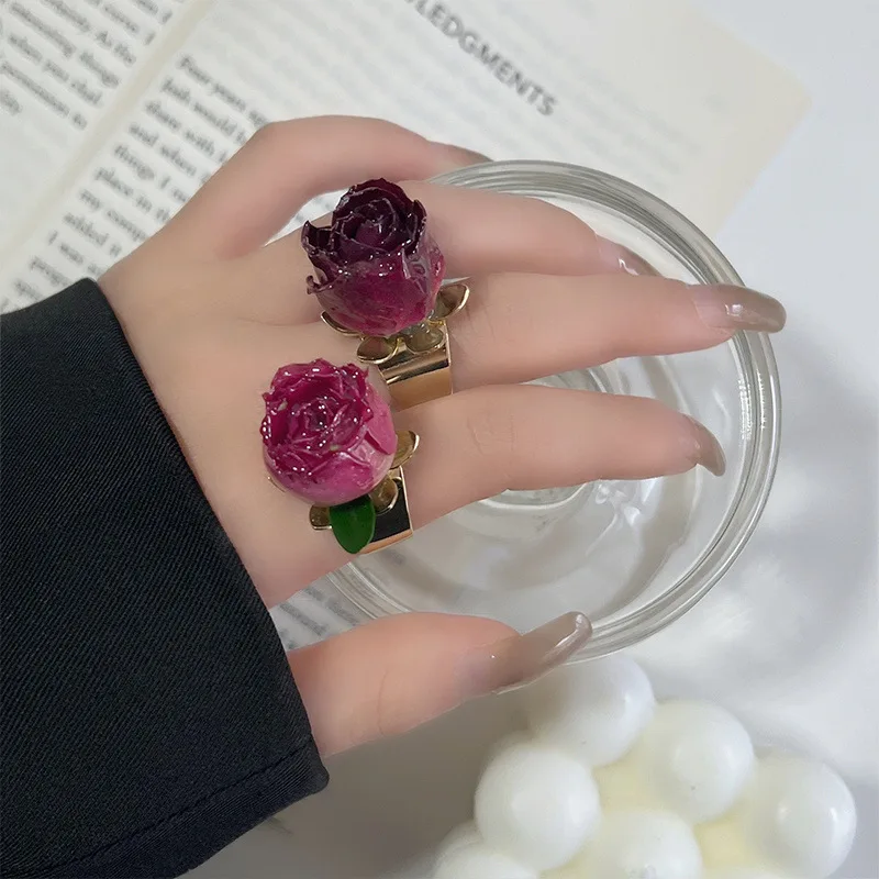 

Unique Immortal Flower Rings For Women Creative Epoxy Resin Natural Rose Flower Finger Rings Wholesale Statement Jewelry 2024