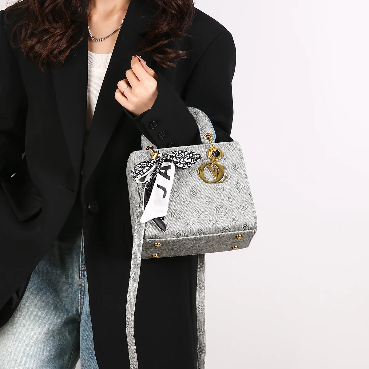 Elegant Top Handle Bag for Women Retro Floral Crossbody Purse Silk Scarf Accent Day To Evening Versatile Shoulder