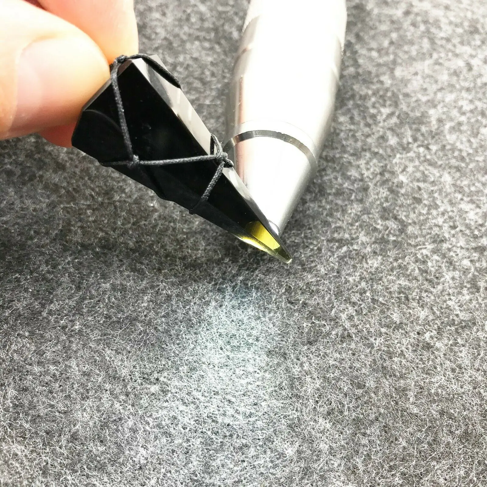 thumb