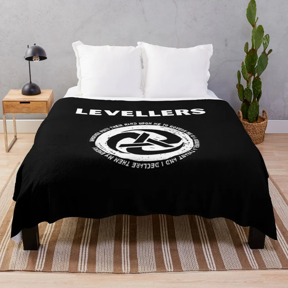 

LEVELLERS BAND Throw Blanket Blanket Luxury Plaid
