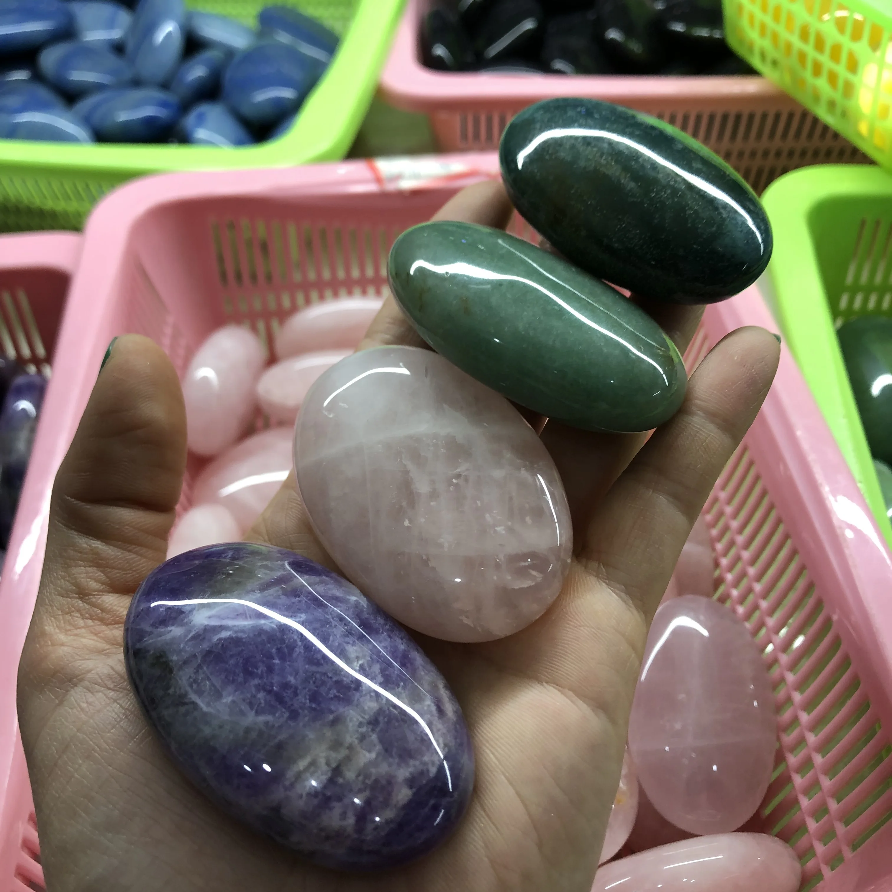 

Natural Pink crystal amethyst ocean jasper Crystal Palm play Stone Healing Crystals Decorative Collection Stones And Crystals