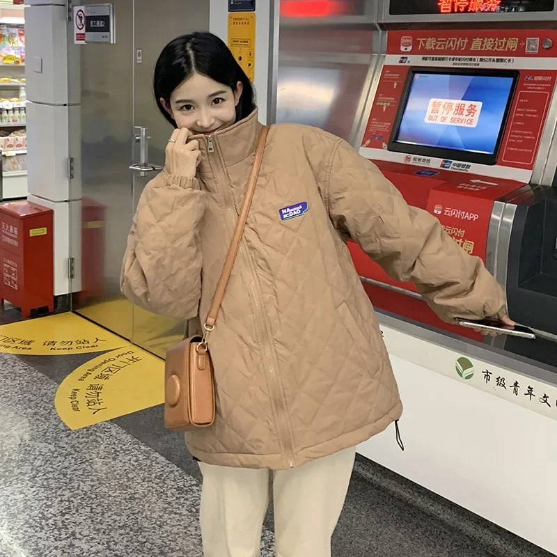 

Candycolorinautumnand wintercotton-padded jacketEurope and Americabright color printing, short women's cotton-padded coat.
