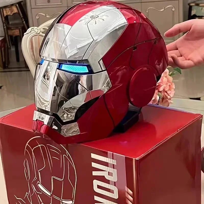 IRON MAN 1:1 SCALE アイアンマン ヘルメット シルバー スーパーヒーロー アイアンマン ヘルメット レア フィギュア